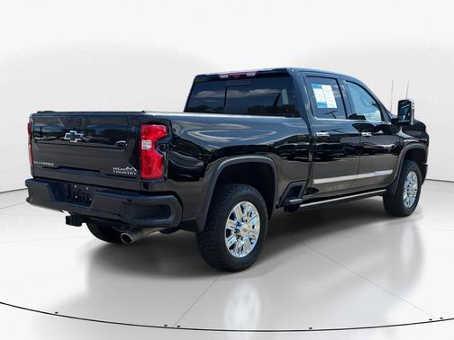 2024 Chevrolet Silverado 3500 High Country