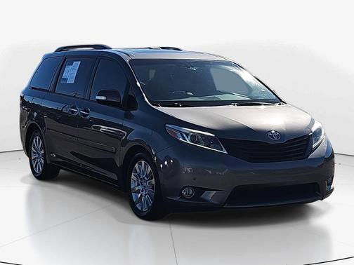 2015 Toyota Sienna L