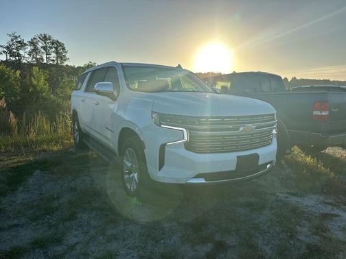 2023 Chevrolet Suburban Premier