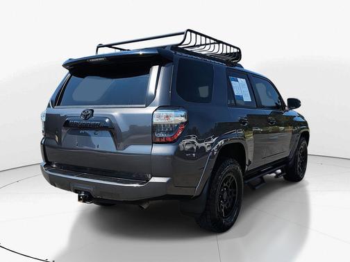 2021 Toyota 4Runner Venture