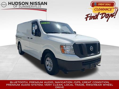 2016 Nissan NV Cargo NV2500 HD SV V6/SV V8