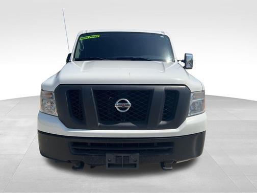 2016 Nissan NV Cargo NV2500 HD SV V6/SV V8