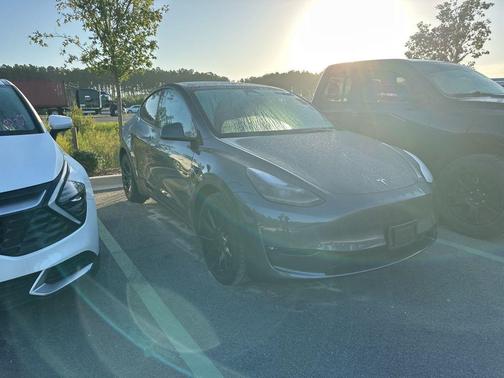 2023 Tesla Model Y Long Range