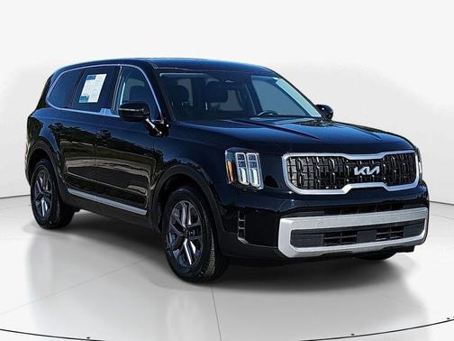 Ebony Black 2023 Kia Telluride LX