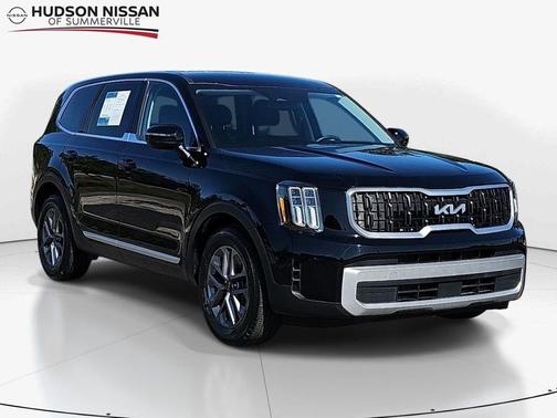 Ebony Black 2023 Kia Telluride LX