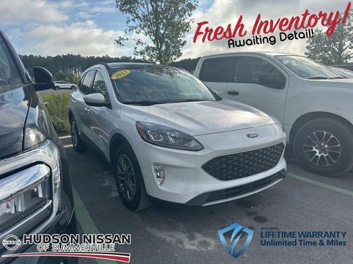 2022 Ford Escape SEL