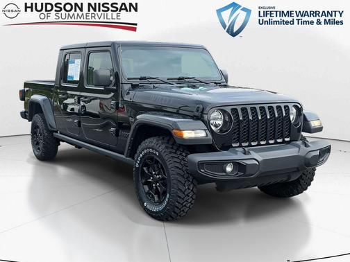 2022 Jeep Gladiator Sport