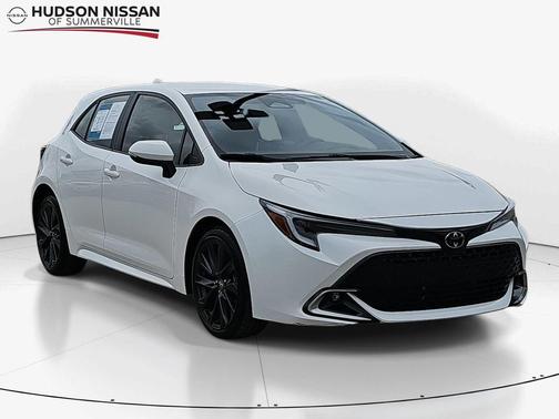 2023 Toyota Corolla Hatchback XSE