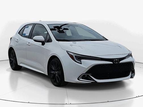 2023 Toyota Corolla Hatchback XSE