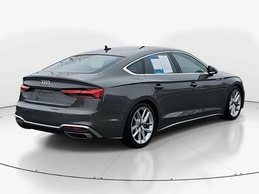 2024 Audi A5 Sportback 45 S line quattro Premium