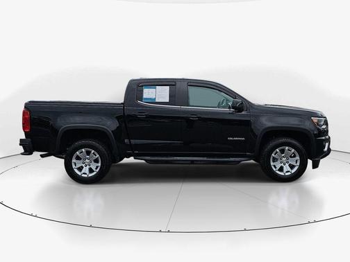 Black 2017 Chevrolet Colorado LT