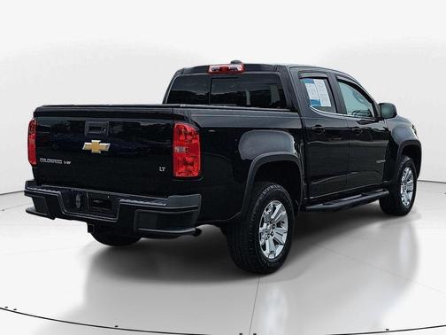 Black 2017 Chevrolet Colorado LT