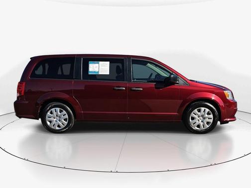 2020 Dodge Grand Caravan SE