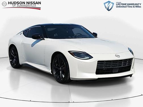 2025 Nissan Z Performance