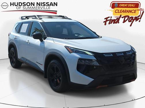 2025 Nissan Rogue Rock Creek