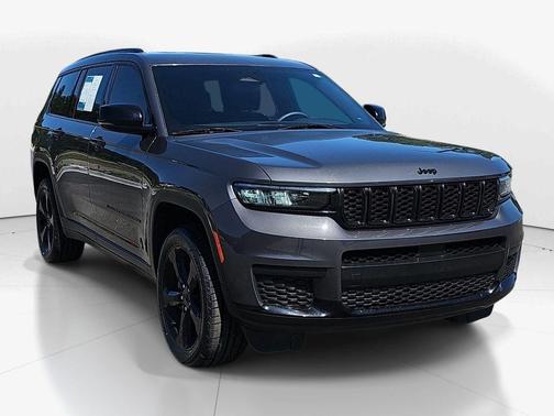 Metallic 2023 Jeep Grand Cherokee L Laredo
