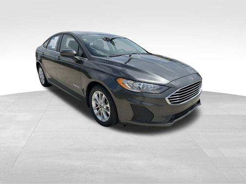 2019 Ford Fusion Hybrid SE