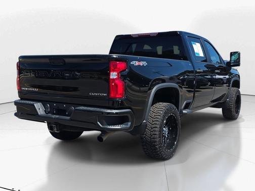 2020 Chevrolet Silverado 2500 Custom