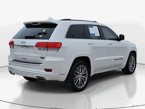 2017 Jeep Grand Cherokee Summit