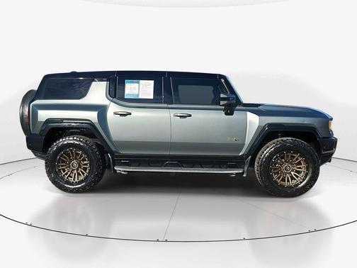 2024 GMC HUMMER EV SUV 3X