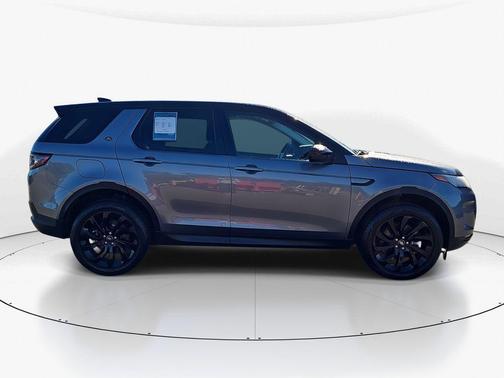2022 Land Rover Discovery Sport SE