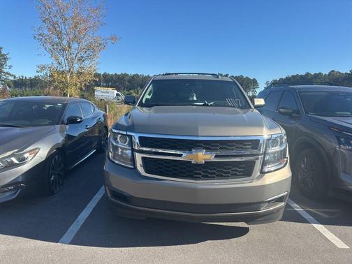 2017 Chevrolet Suburban LT