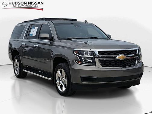 2017 Chevrolet Suburban LT
