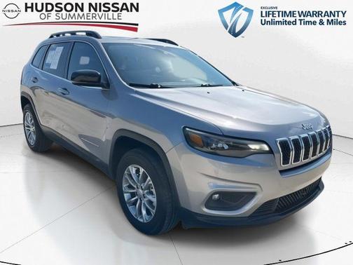 2022 Jeep Cherokee Latitude Lux
