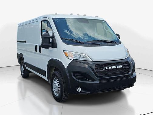 Bright White Clearcoat 2025 RAM ProMaster 2500 Base