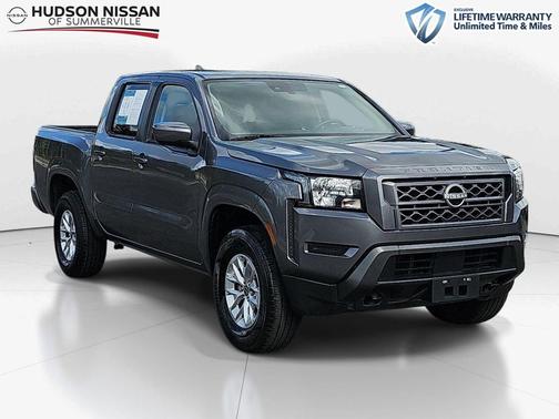 Gun Metallic 2024 Nissan Frontier SV
