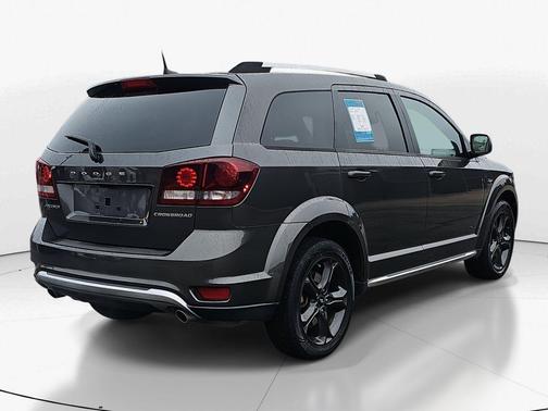 2018 Dodge Journey Crossroad
