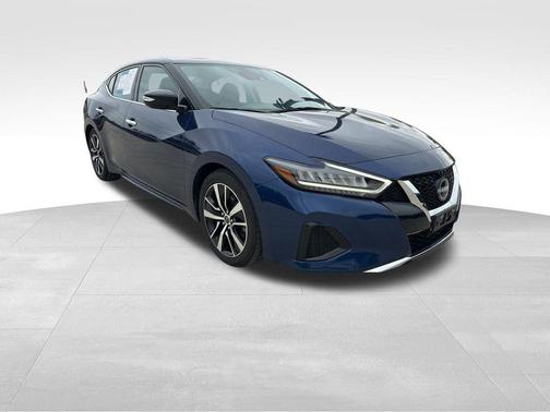 2023 Nissan Maxima SV
