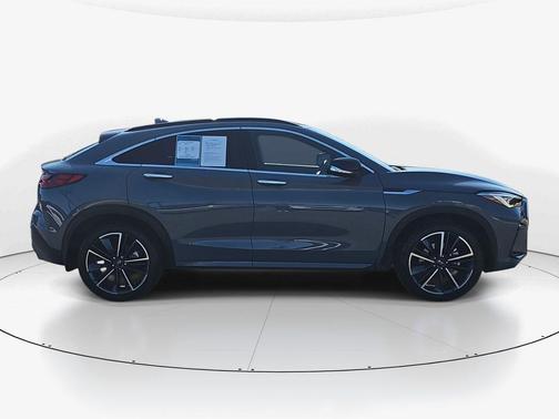 2025 INFINITI QX55 ESSENTIAL