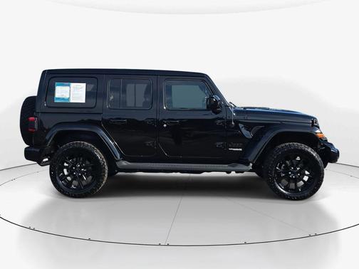 2021 Jeep Wrangler Unlimited Sahara Altitude