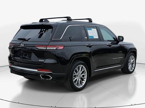 2022 Jeep Grand Cherokee 4xe Summit