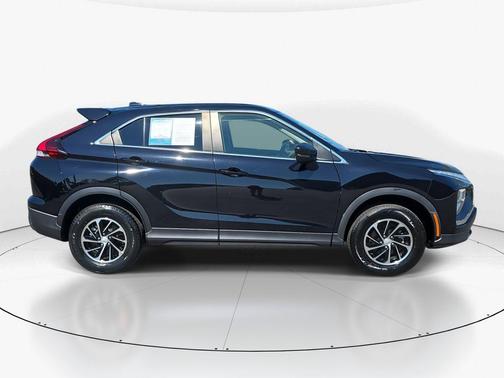2022 Mitsubishi Eclipse Cross ES
