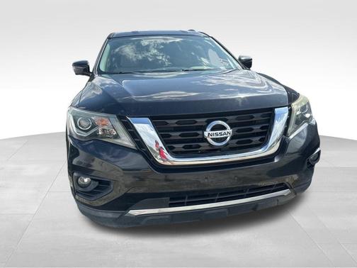 2018 Nissan Pathfinder SL