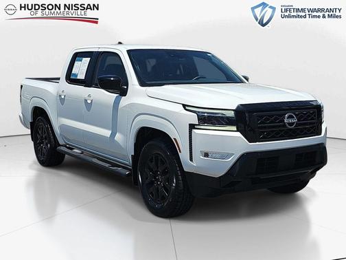 Glacier White 2023 Nissan Frontier SV