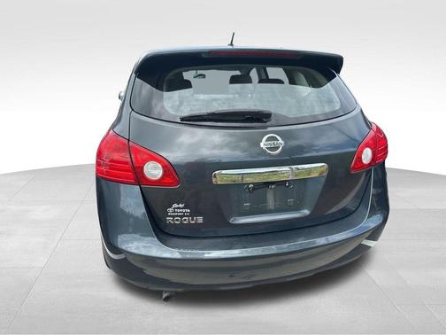 2012 Nissan Rogue S