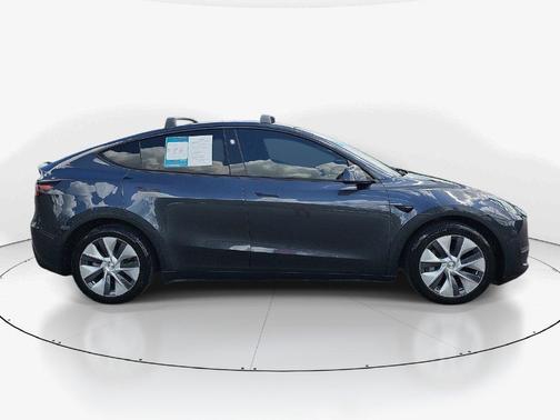 Stealth Gray 2024 Tesla Model Y Long Range