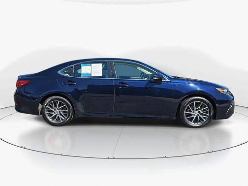 2016 Lexus ES 350 Base