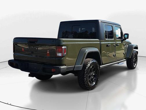 2021 Jeep Gladiator Sport
