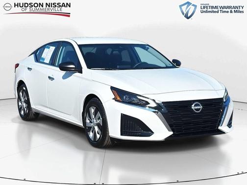 2025 Nissan Altima S