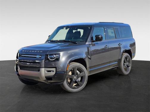 2025 Land Rover Defender 130 P400 X-Dynamic SE