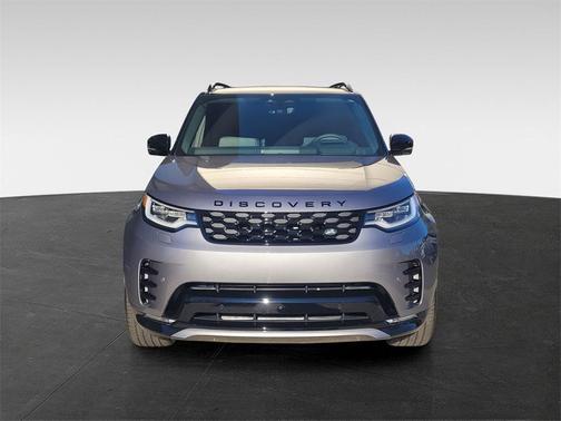 2025 Land Rover Discovery P360 Dynamic SE