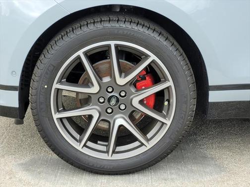2024 Land Rover Range Rover Velar P250 SE R-Dynamic