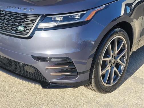 2025 Land Rover Range Rover Velar P250 SE R-Dynamic