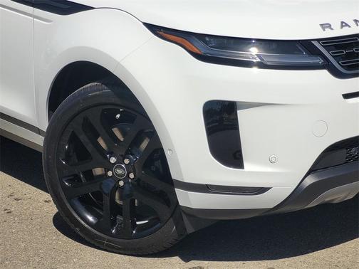 2026 Land Rover Range Rover Evoque Core S