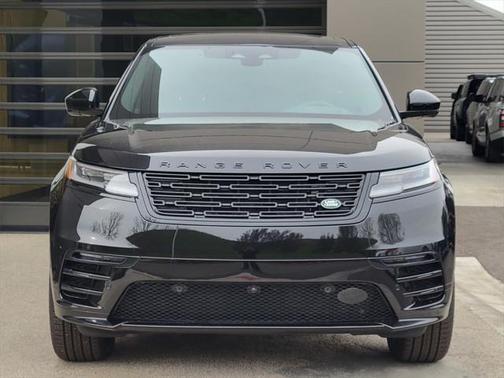2025 Land Rover Range Rover Velar P250 SE R-Dynamic