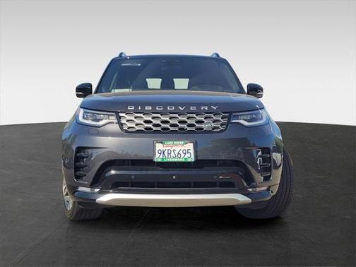 2023 Land Rover Discovery P360 Metropolitan Edition